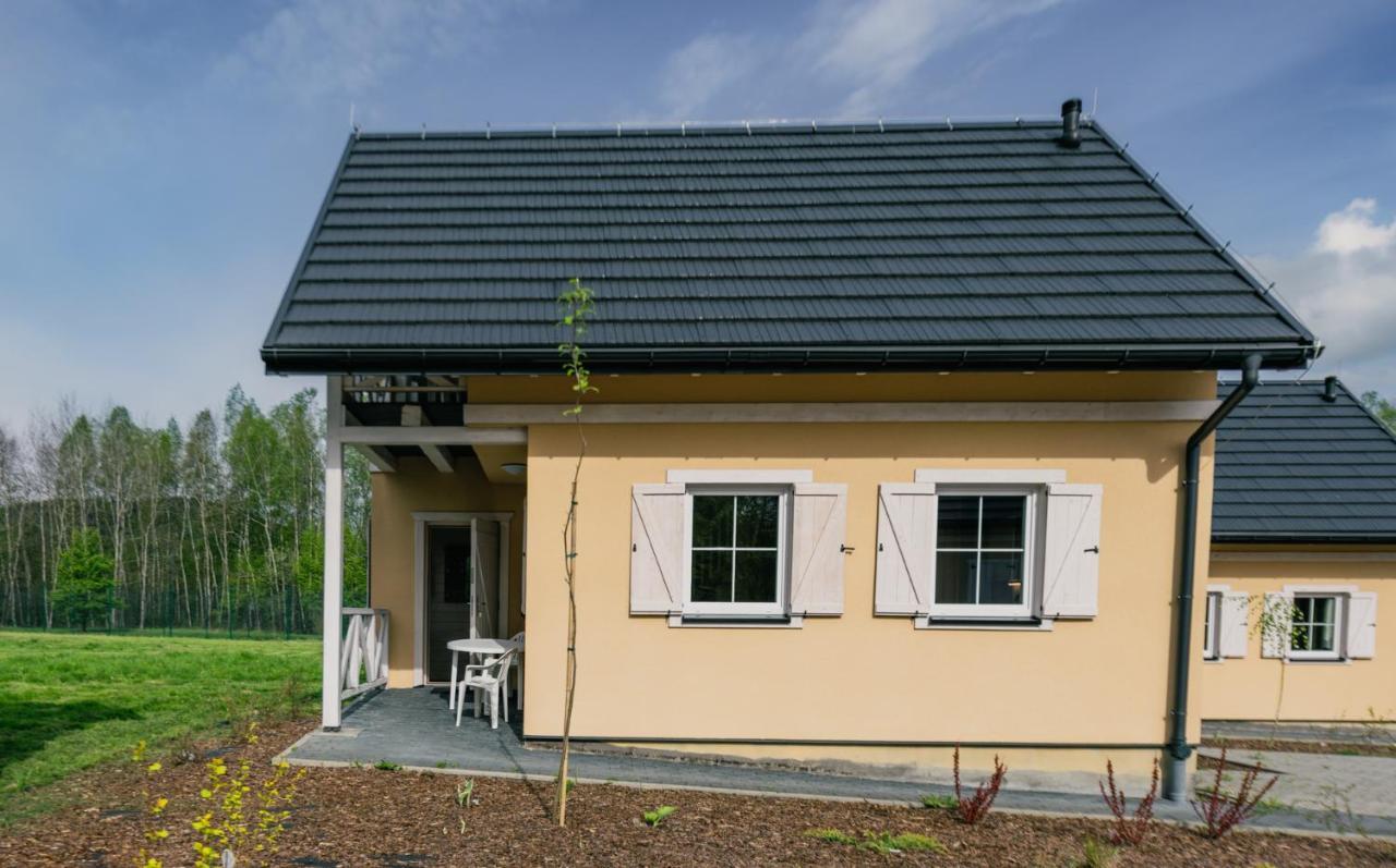 Country Club Zywiec Hotel Spa I Domki Caloroczne Exterior photo