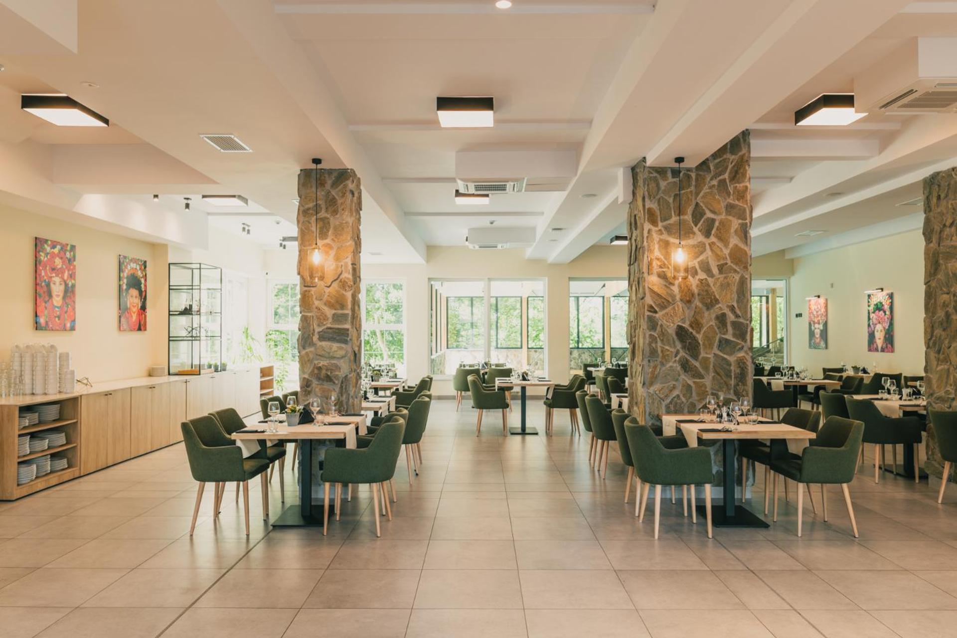 Country Club Zywiec Hotel Spa I Domki Caloroczne Exterior photo